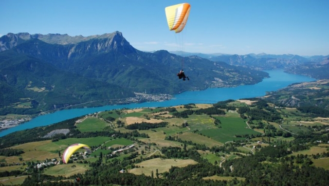  Descubra los Altos Alpes vistos desde el cielo con Jennif Air Parapenle 
